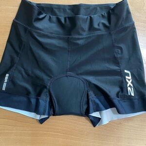 2XU Tri Bike Bicycle Black Women's Shorts